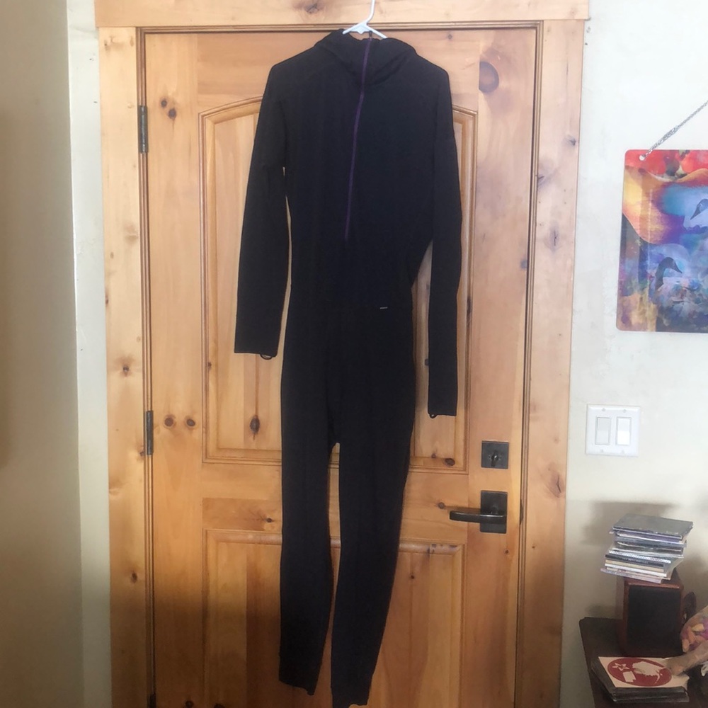 Patagonia R1 Onzie!
